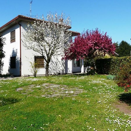 In Giardino B&B Cassina de' Pecchi Luaran gambar